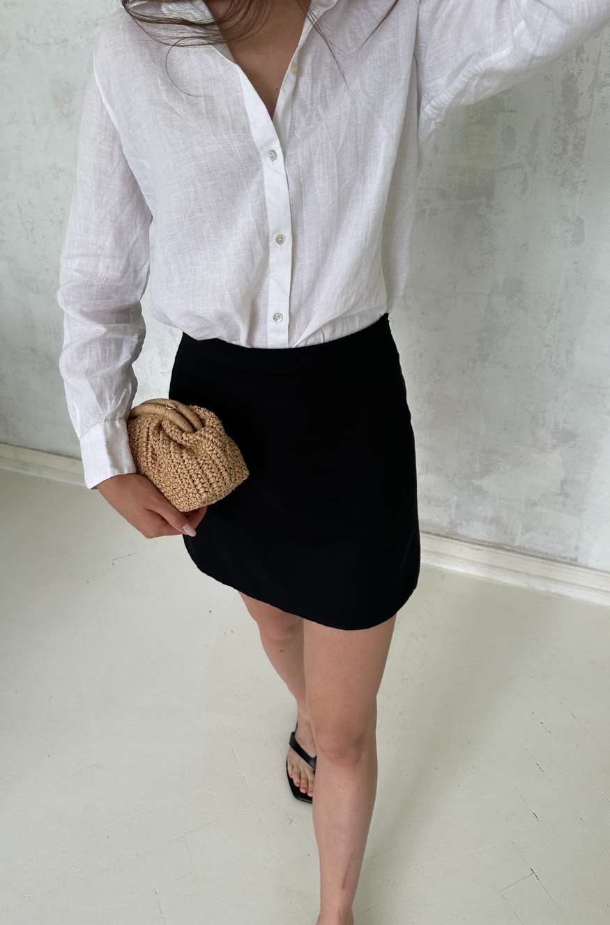 Lilly mini skirt